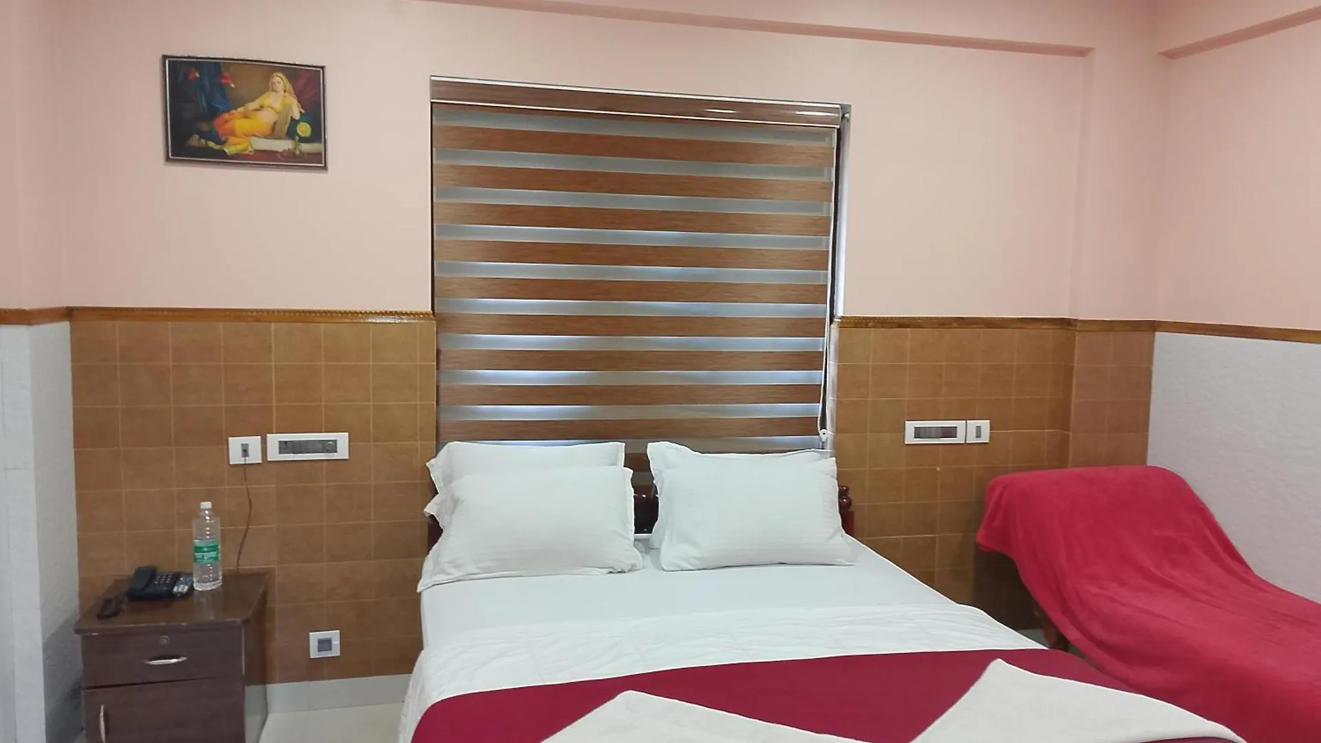 Town Gate Dream Palace International كوفالام فندق