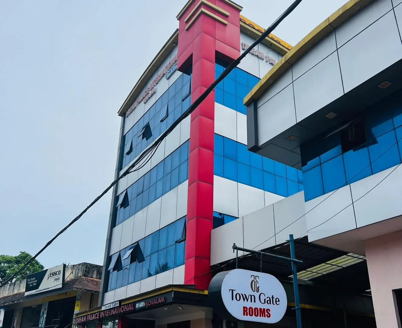 Town Gate Dream Palace International كوفالام 2*,  الهند